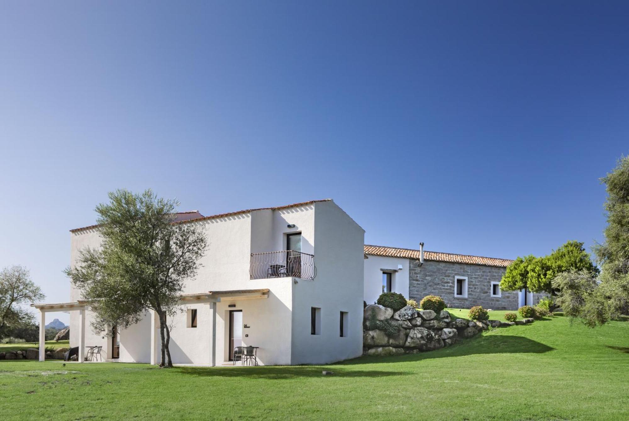 Uddastri Retreat Arzachena Exterior photo